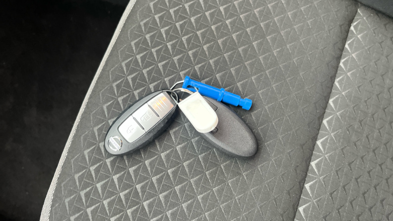 Nissan Juke 1.0 DiG-T 114 N-Connecta 5dr Petrol Hatchback